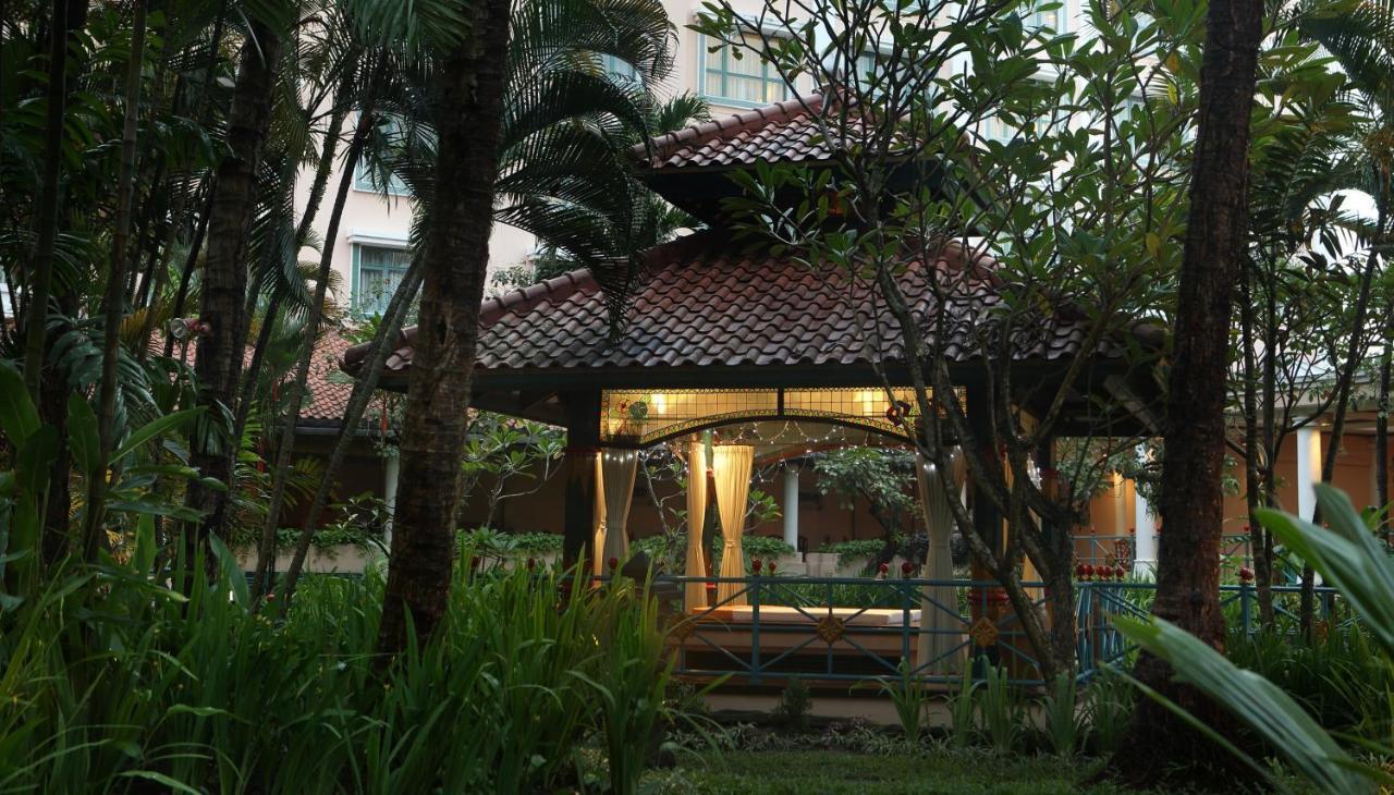 Hotel Melia Purosani Yogyakarta Exterior foto